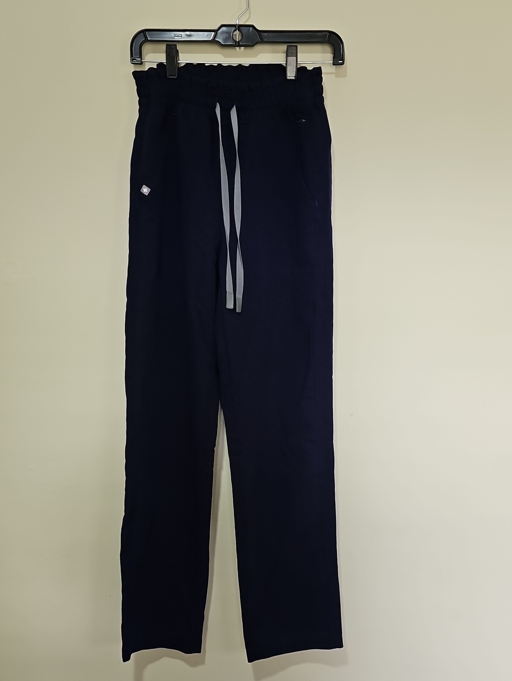 Figs Livingston Ruched Straight-Leg Scrub Pant XS Tall Blue